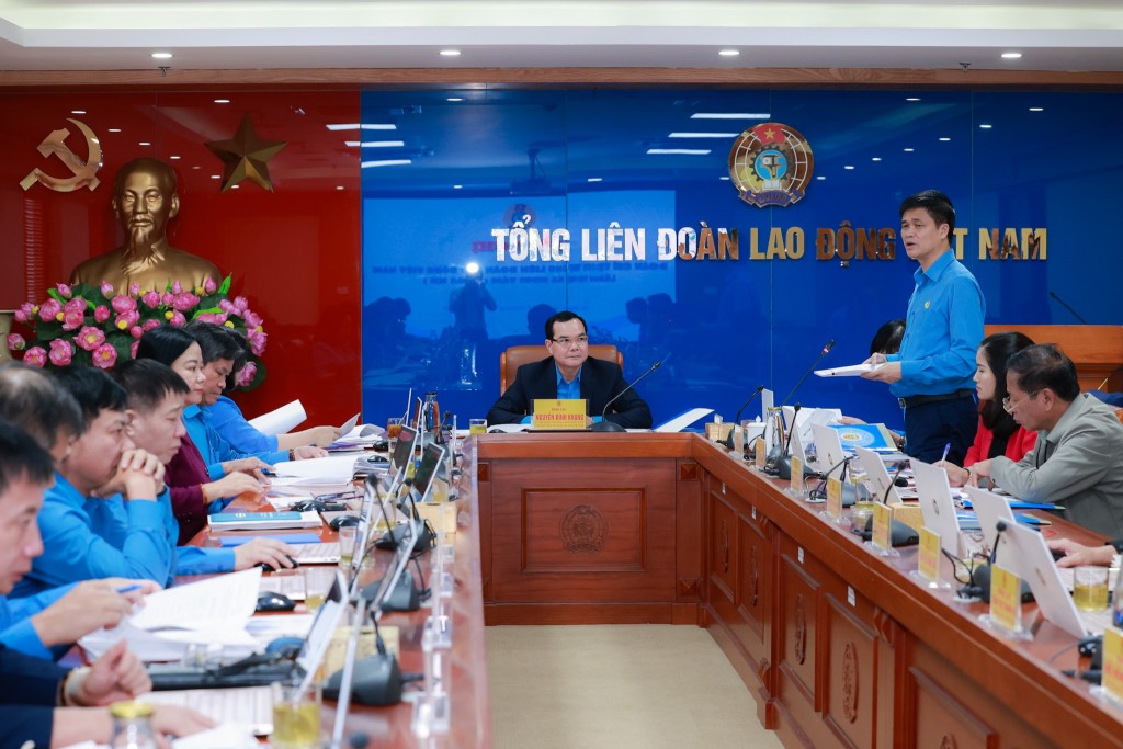 Tập trung hoàn thiện các nội dung để tổ chức thành công Đại hội XIII Công đoàn Việt Nam