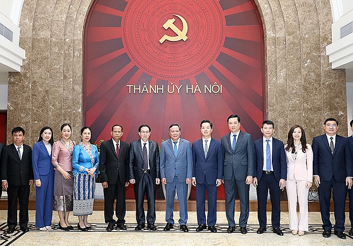 Phó Bí thư Thành ủy Hà Nội tiếp Đoàn đại biểu Huyện Chanthabuly