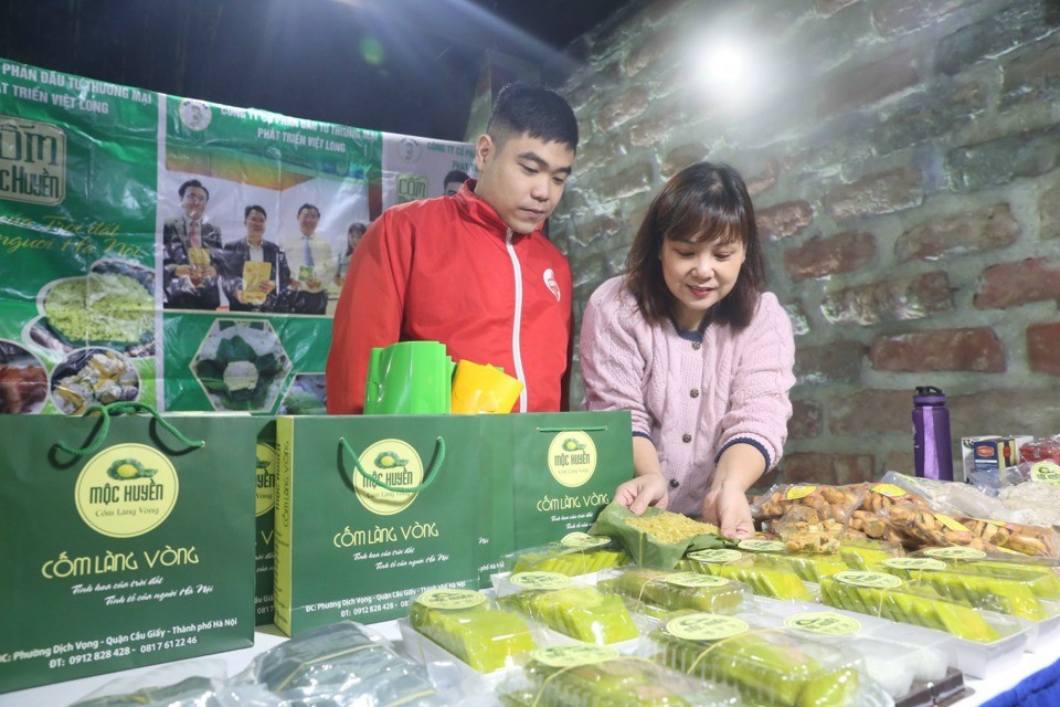 Khai mạc Lễ hội Văn hoá Ẩm thực Hà Nội năm 2023 Tái hiện không gian làng nghề, phố nghề Hà Nội xưa tại phố đi bộ Trịnh Công Sơn