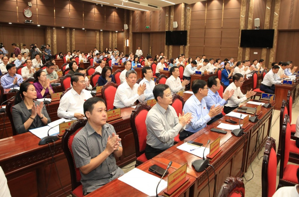Khai mạc kỳ họp thứ 14, Hội đồng nhân dân thành phố Hà Nội khoá XVI