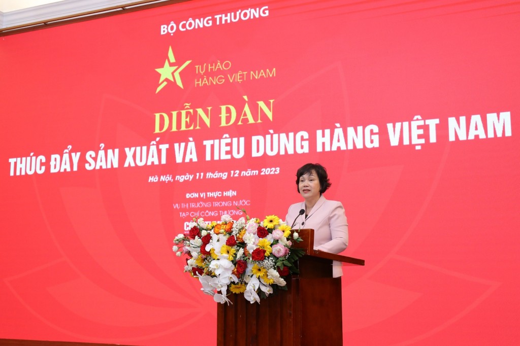 Hàng Việt Nam cần nỗ lực đổi mới để làm chủ sân chơi của chính mình