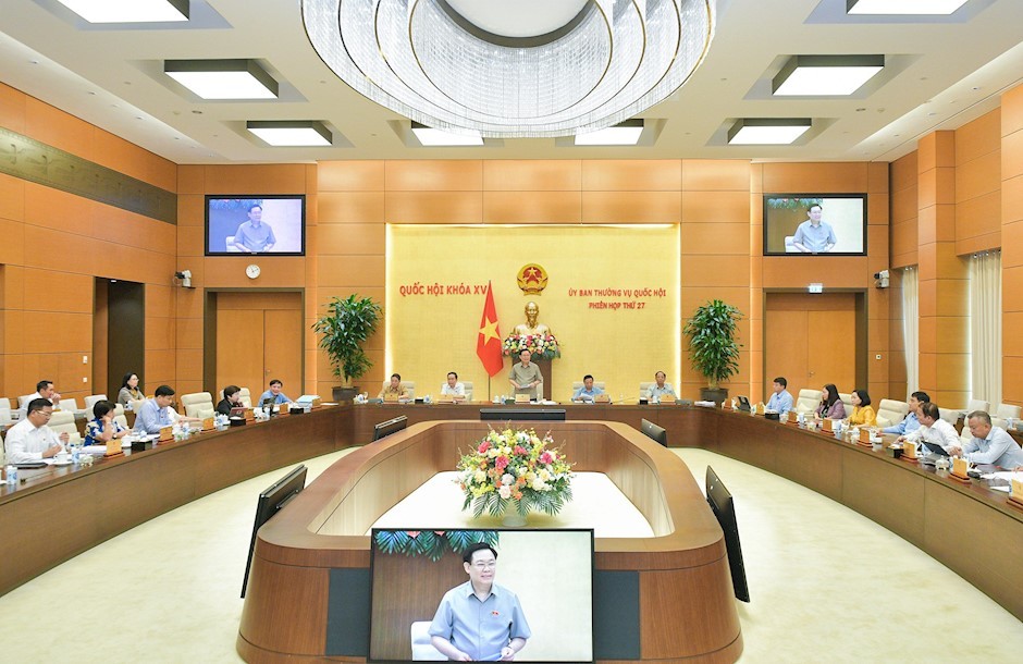 Ủy ban Thường vụ Quốc hội xem xét, quyết định việc thành lập thị xã Việt Yên, tỉnh Bắc Giang