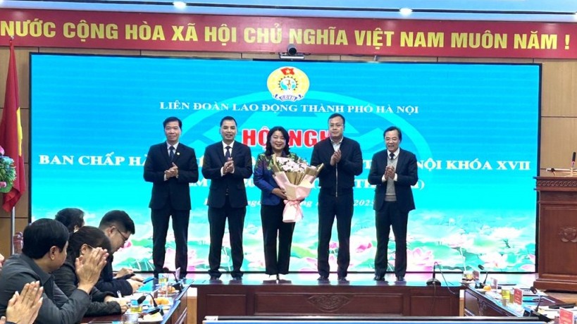 Đồng chí Nguyễn Thị Thu Thủy được bầu giữ chức Phó Chủ tịch LĐLĐ thành phố Hà Nội