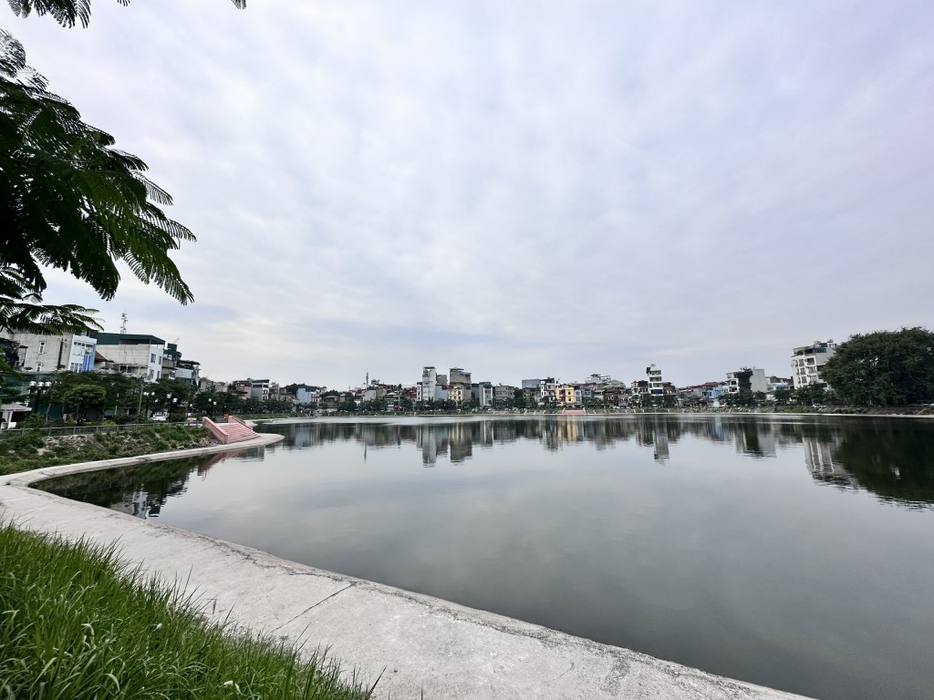 Đảm bảo trật tự đô thị, vệ sinh môi trường quanh hồ Linh Quang