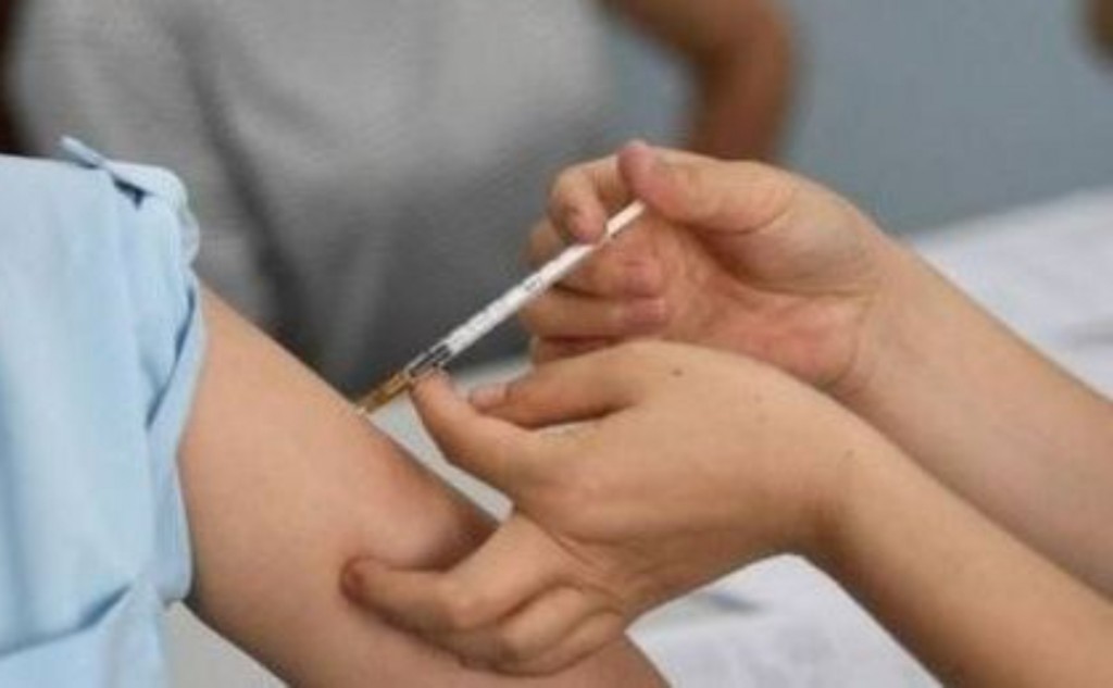 Thiếu vắc xin tiêm chủng mở rộng kéo dài, kết quả tiêm chủng giảm mạnh