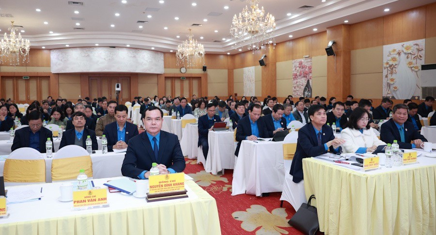 Quyết tâm thực hiện thắng lợi Nghị quyết Đại hội XIII Công đoàn Việt Nam từ những tháng đầu
