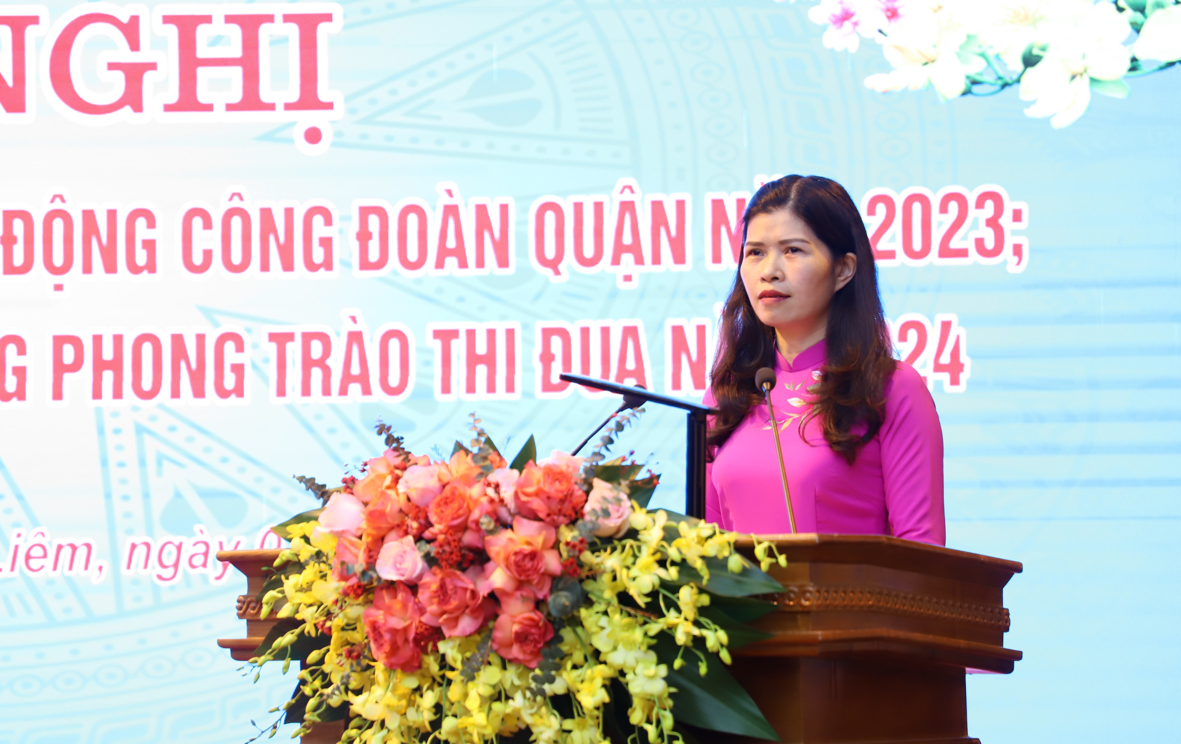 LĐLĐ quận Nam Từ Liêm được Tổng LĐLĐ Việt Nam tặng Cờ đơn vị xuất sắc