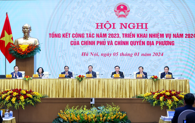 Kinh tế Việt Nam tiếp tục là điểm sáng