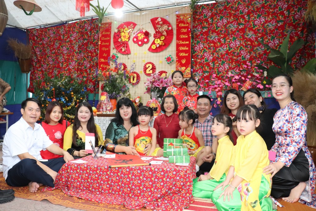 Để học sinh thêm yêu Tết cổ truyền, văn hoá Việt