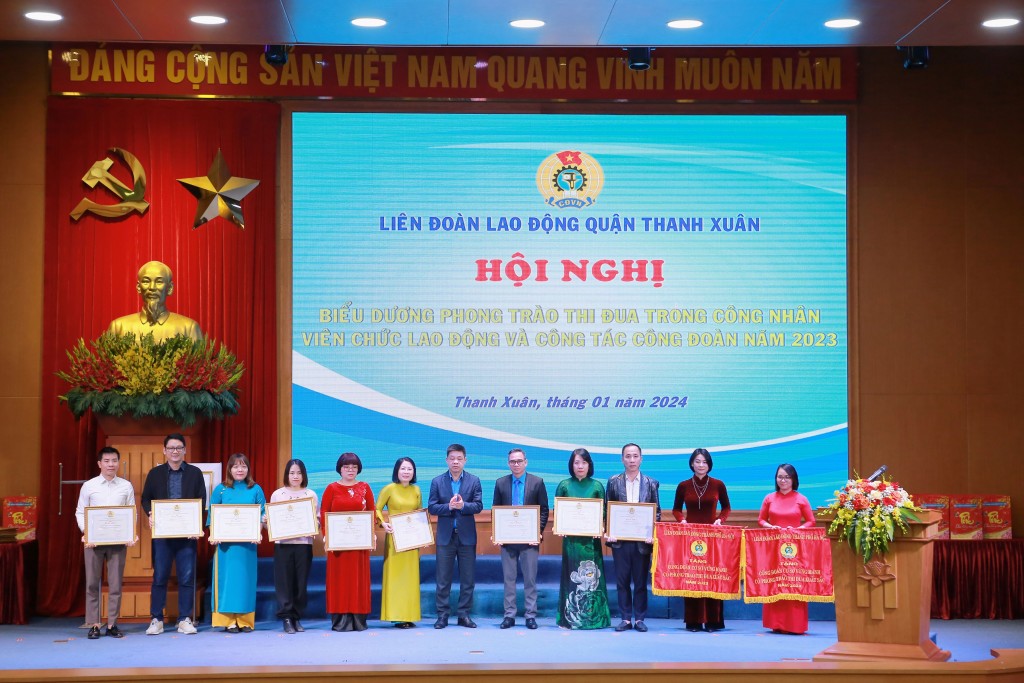 Quận Thanh Xuân: Phát động phong trào thi đua năm 2024 trong CNVCLĐ