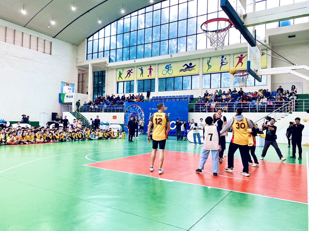 Hơn 650 trẻ em Thủ đô hào hứng tham dự Ngày hội bóng rổ High Hoop