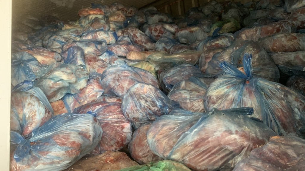 Hà Nội: Phát hiện 40 tấn thịt lợn nhiễm dịch bệnh nguy hiểm tại huyện Chương Mỹ