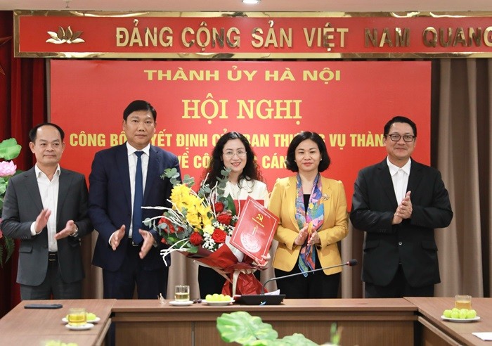 Đồng chí Nguyễn Thị Huệ làm Phó Trưởng ban Dân vận Thành ủy Hà Nội