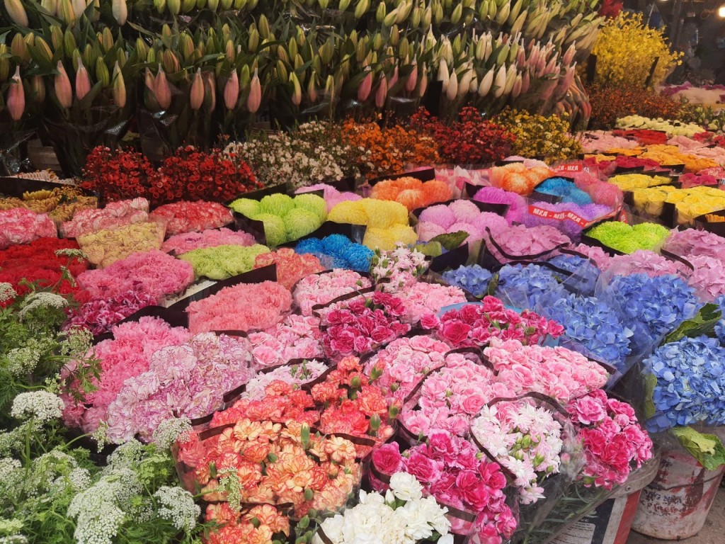 Nhộn nhịp chợ hoa ngày 29 Tết