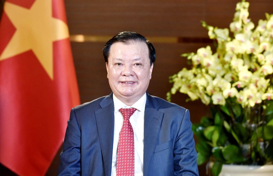 Đồng chí Đinh Tiến Dũng, Ủy viên Bộ Chính trị, Bí thư Thành ủy, Trưởng đoàn đại biểu Quốc hội thành phố Hà Nội.