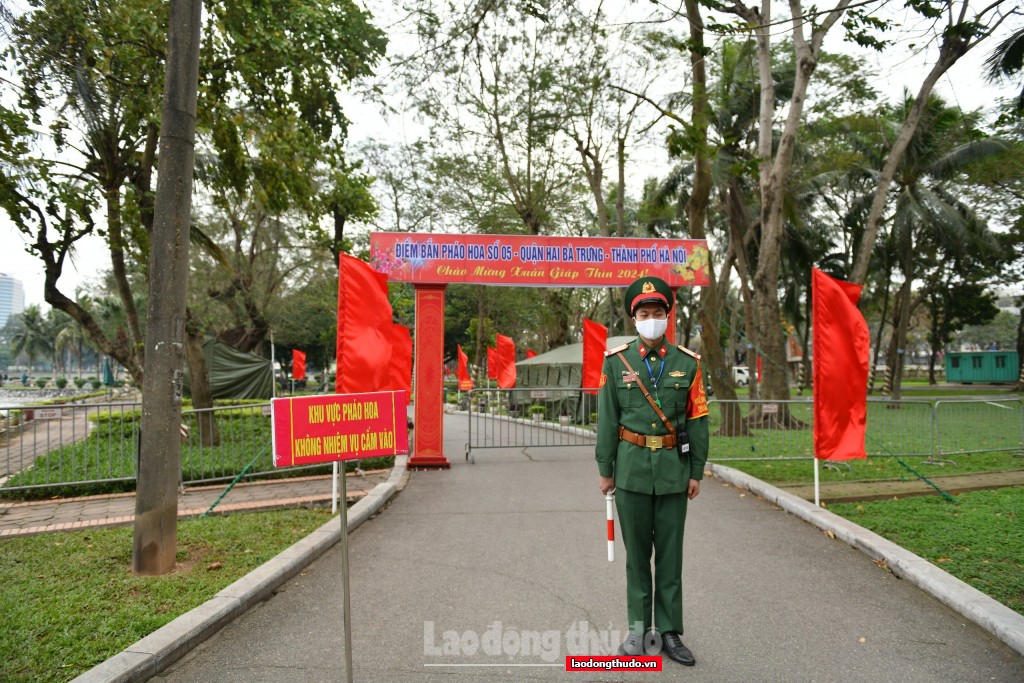 Cận cảnh trận địa pháo hoa trước giờ khai hỏa đón năm mới