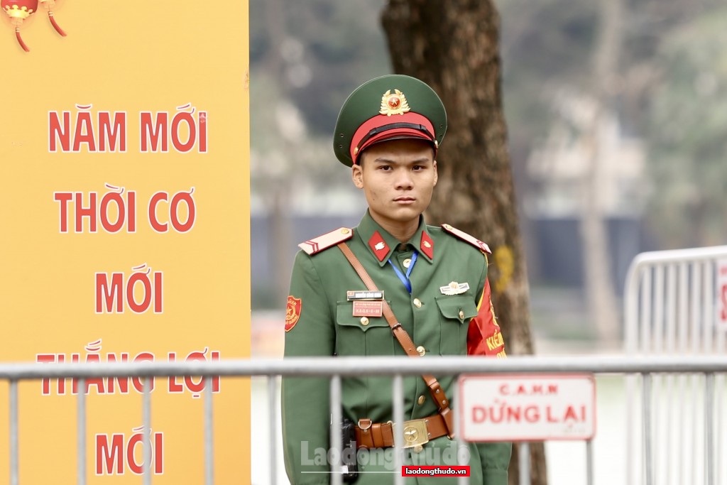 Cận cảnh trận địa pháo hoa trước giờ khai hỏa đón năm mới