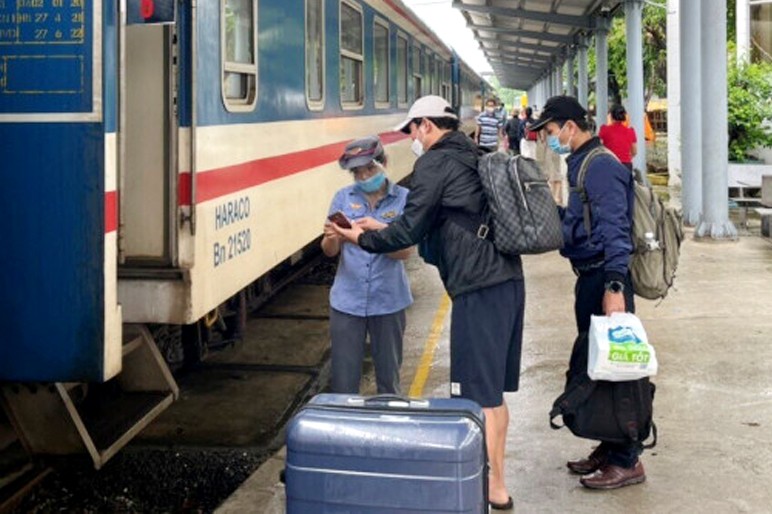 Quy định mới về vận tải hành lý đối với khách đi tàu hỏa