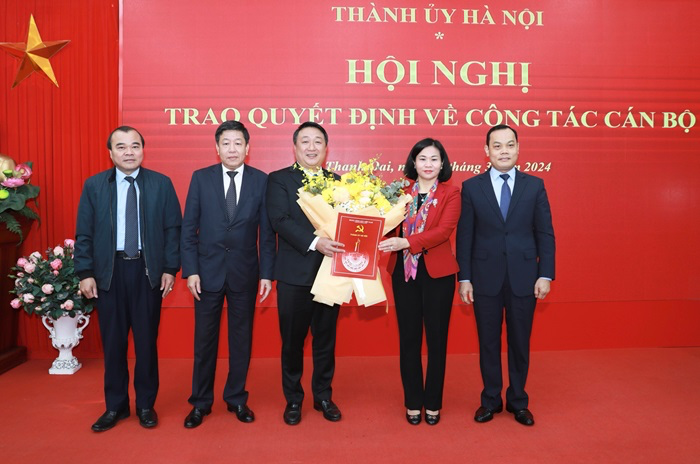 Chuẩn y đồng chí Nguyễn Khánh Bình làm Phó Bí thư Huyện ủy Thanh Oai
