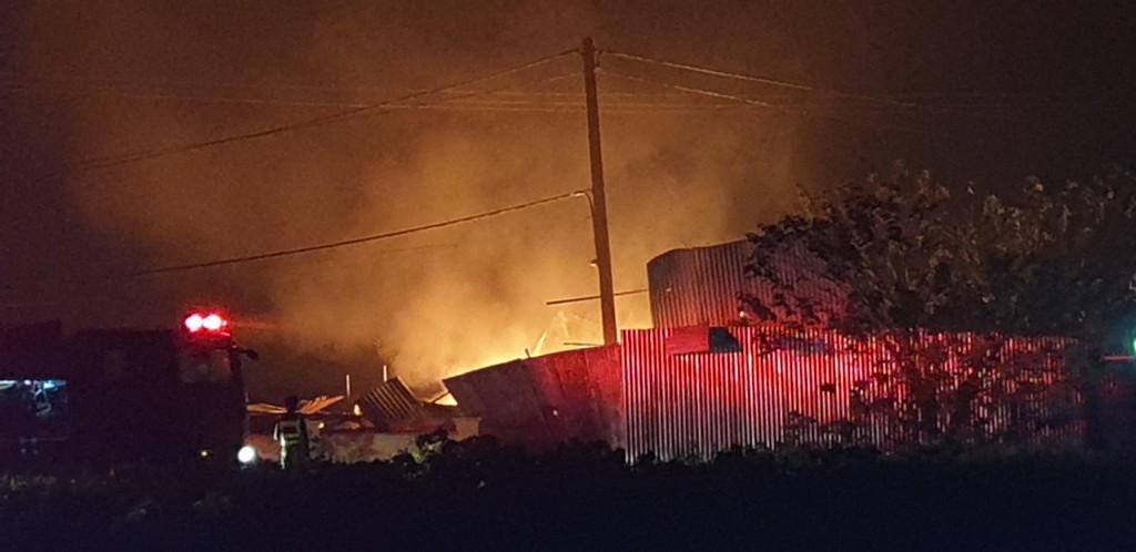Cháy nhà xưởng ở huyện Thường Tín, 3 người bị thương
