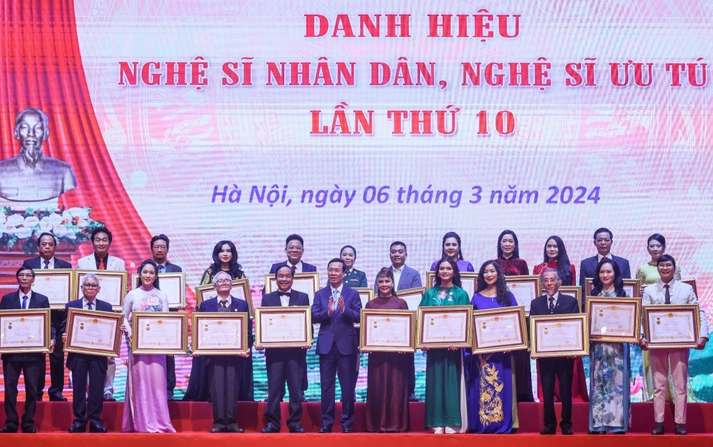 Chủ tịch nước Võ Văn Thưởng dự Lễ trao tặng danh hiệu NSND, NSƯT lần thứ 10