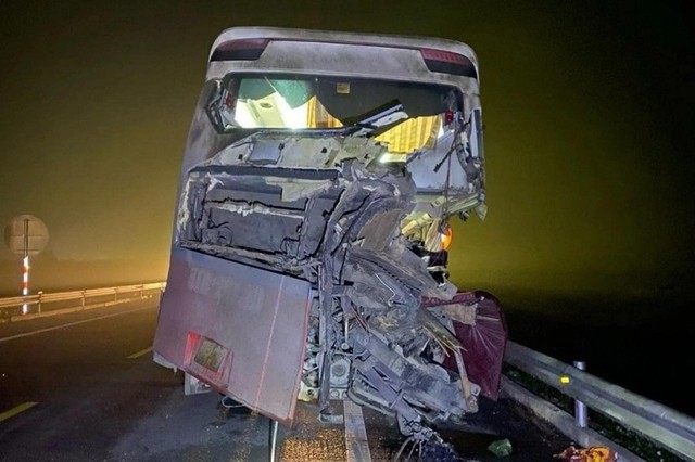 Thủ tướng chỉ đạo làm rõ trách nhiệm khi cao tốc Cam Lộ - La Sơn liên tiếp xảy ra tai nạn