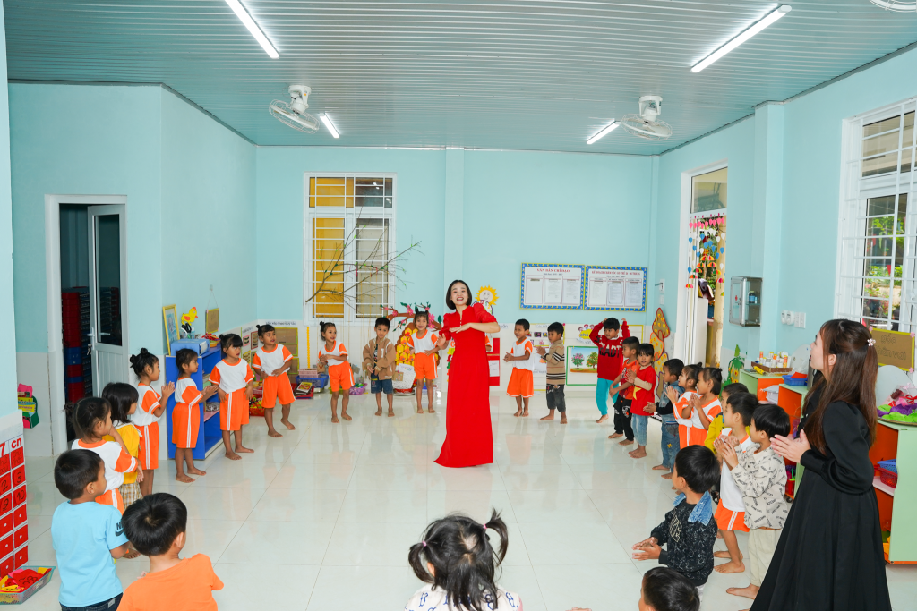 Khánh thành công trình lớp học Điểm trường Đồng Đờng, Quảng Trị