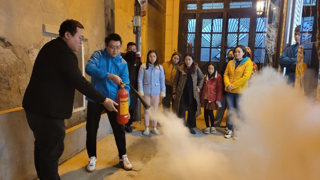 Phường Đội Cấn tập huấn nhân dân tham gia phòng cháy chữa cháy và cứu hộ cứu nạn Phường Đội Cấn tập huấn nhân dân tham gia phòng cháy chữa cháy và cứu hộ cứu nạn