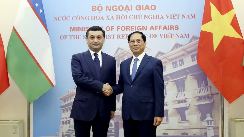 Thúc đẩy thực chất hợp tác song phương giữa Việt Nam và Uzbekistan