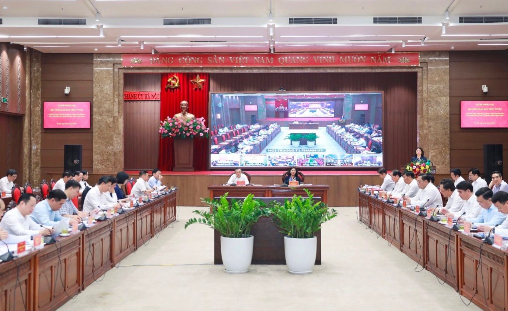 Hà Nội họp trực tuyến toàn Thành phố bàn 3 nội dung quan trọng