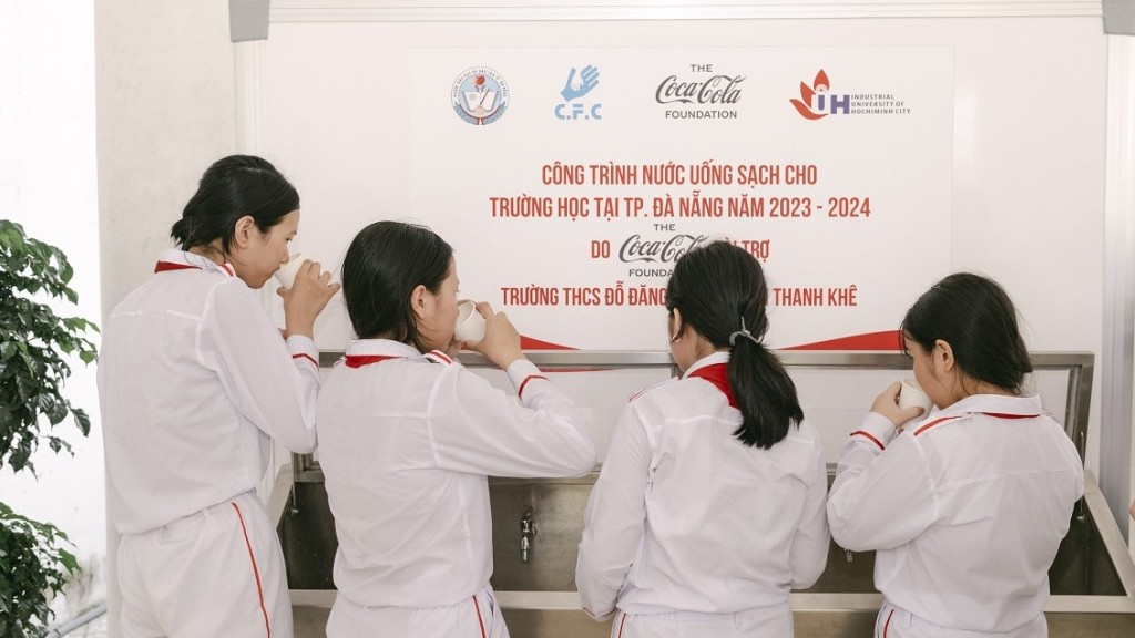Bàn giao 11 hệ thống máy lọc nước cho các trường học tại Đà Nẵng