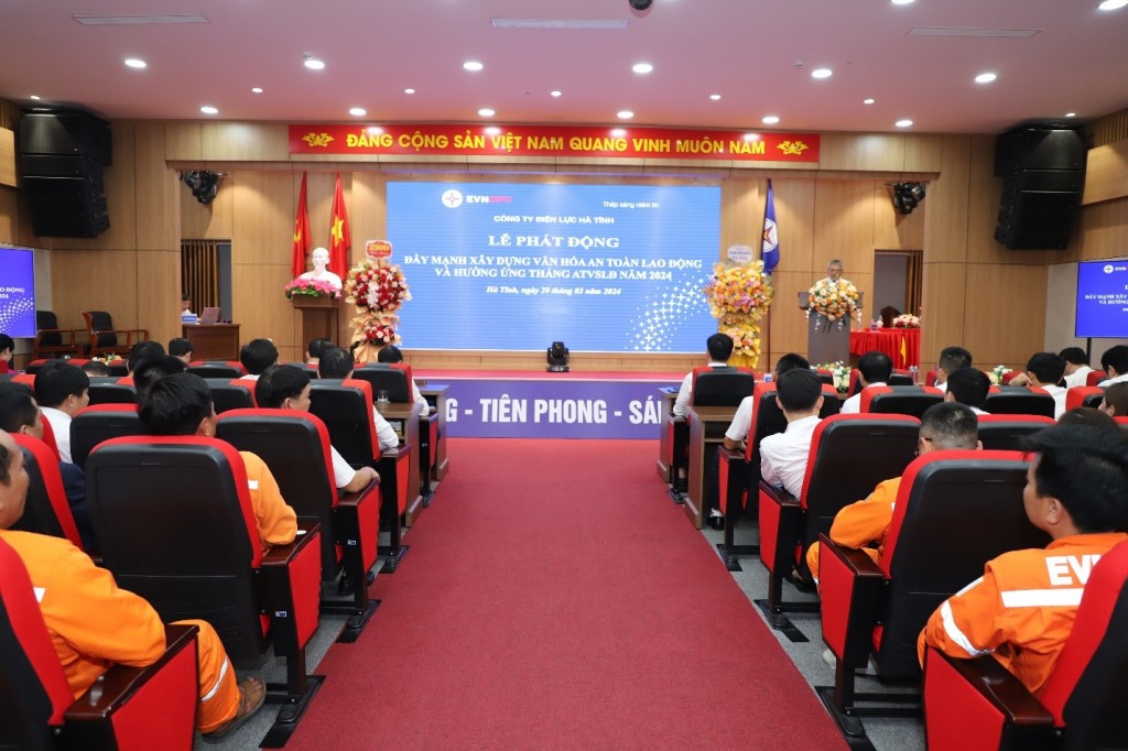 PC Hà Tĩnh phát động chương trình đẩy mạnh văn hóa an toàn lao động