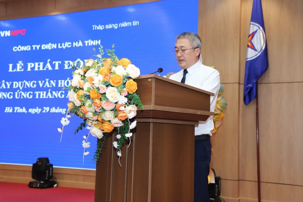 Ông Phạm Việt Thắng- Phó Giám đốc Kỹ thuật phát động đẩy mạnh xây dựng văn hóa ATLĐ năm 2024