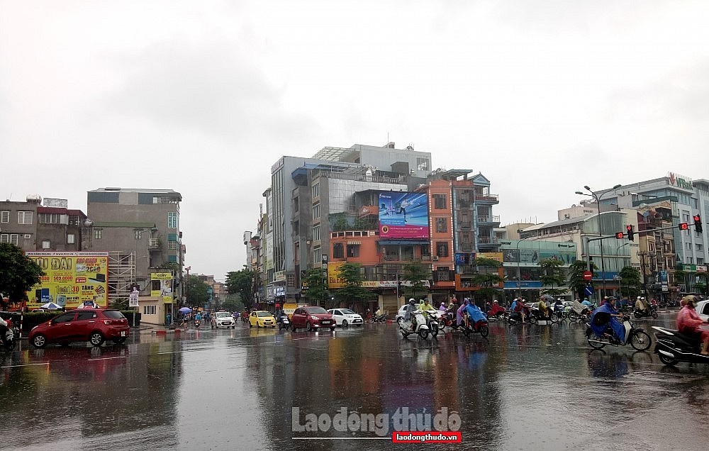 Thời tiết ngày 5/4: Hà Nội có mưa rào và dông vài nơi