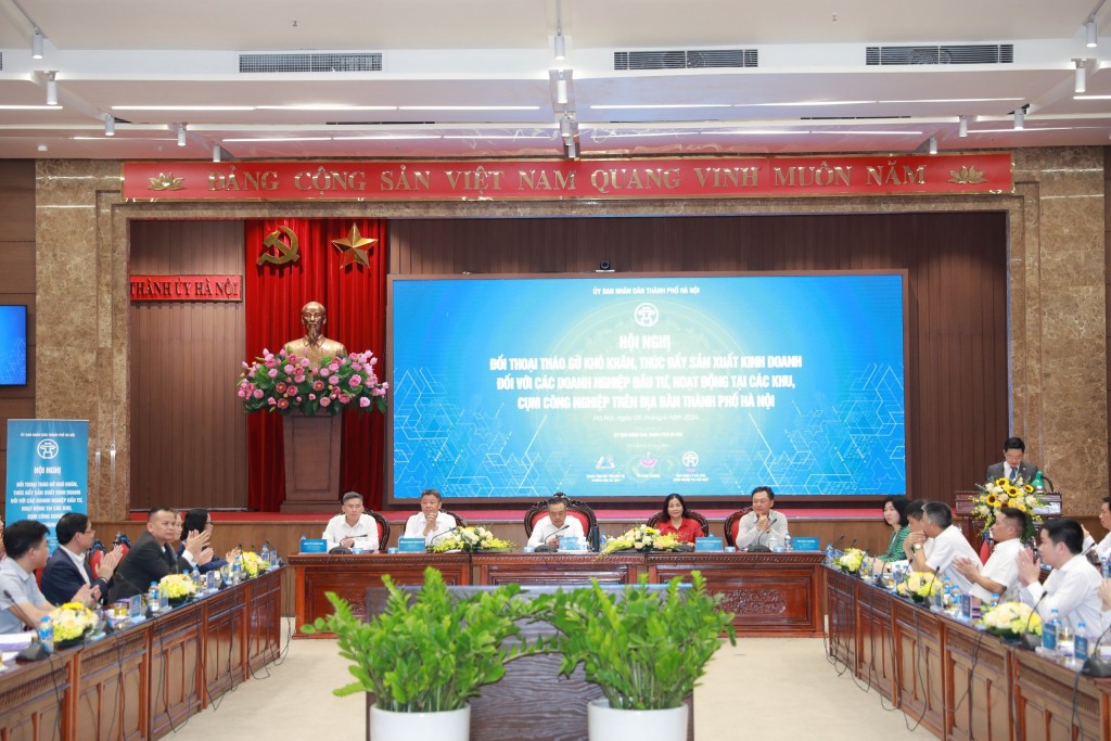 Chủ tịch UBND thành phố Hà Nội Trần Sỹ Thanh: Hà Nội cam kết luôn đồng hành cùng cộng đồng doanh nghiệp