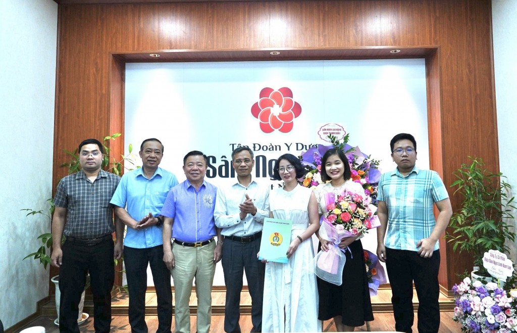 Quận Thanh Xuân: Quý I/2024, thành lập được 5 Công đoàn cơ sở