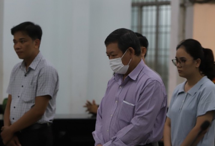 Cựu giám đốc CDC Khánh Hoà xin giảm nhẹ hình phạt cho bản thân và thuộc cấp