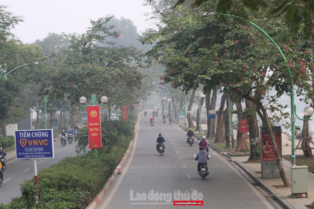 Ngày 25/4: Hà Nội ngày nắng, đêm có lúc có mưa rào và dông