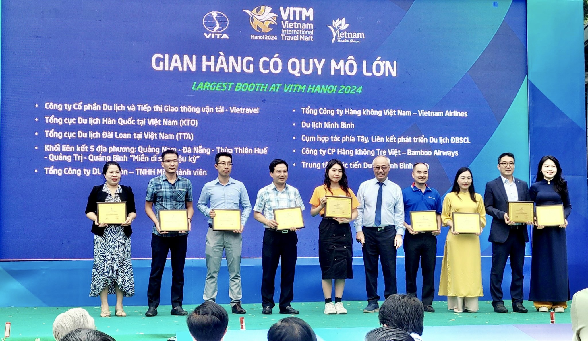 Doanh thu bán sản phẩm du lịch trong 4 ngày Hội chợ VITM Hà Nội 2024 đạt trên 180 tỷ đồng