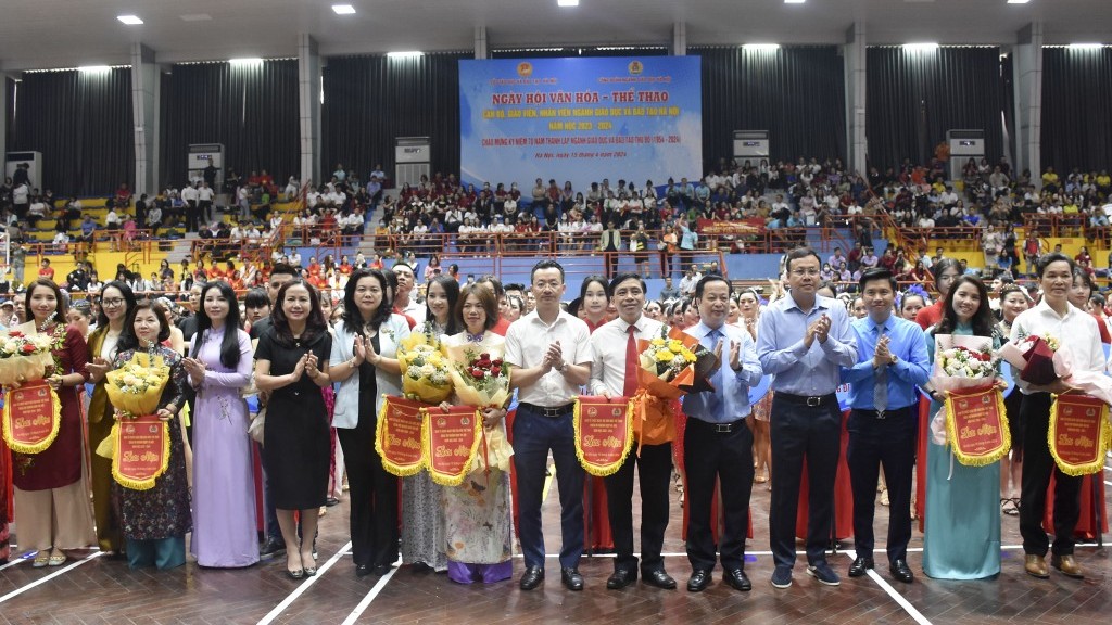 Gần 1.700 nhà giáo Hà Nội tranh tài tại Ngày hội Văn hóa - Thể thao