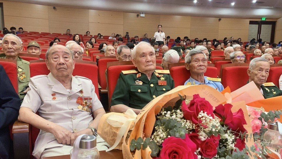 Quận Đống Đa gặp mặt, tri ân chiến sĩ Điện Biên