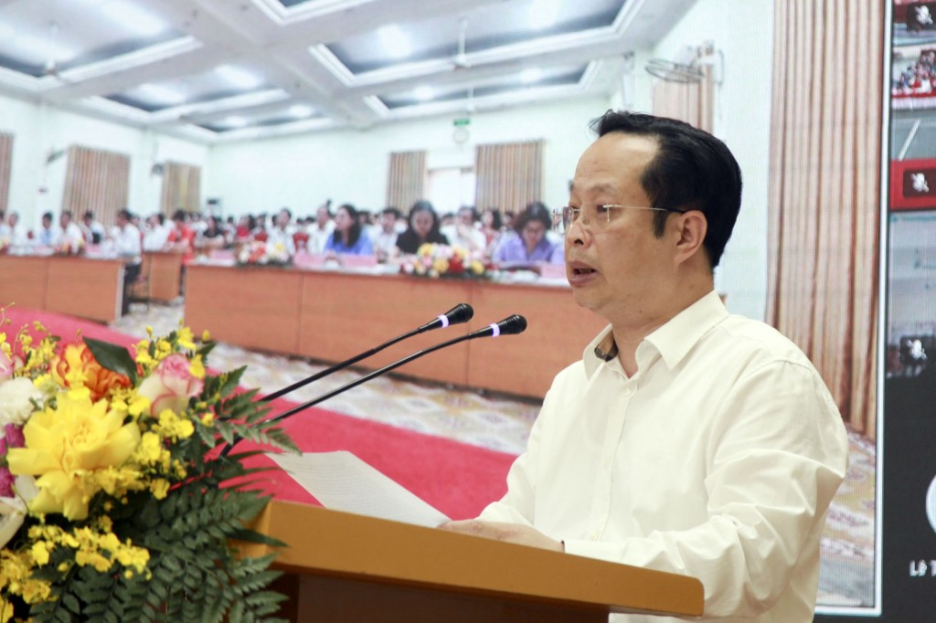 Giám đốc Sở GD&ĐT Hà Nội Trần Thế Cương phát biểu khai mạc Hội nghị