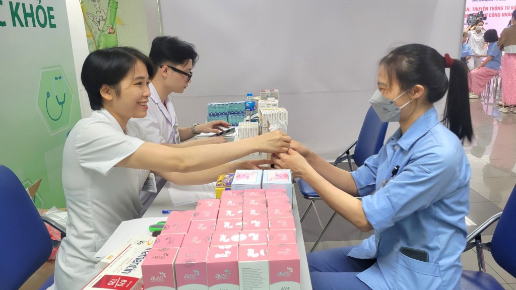 Công đoàn ngành Y tế Hà Nội: Luôn chú trọng chăm lo cho đoàn viên, người lao động