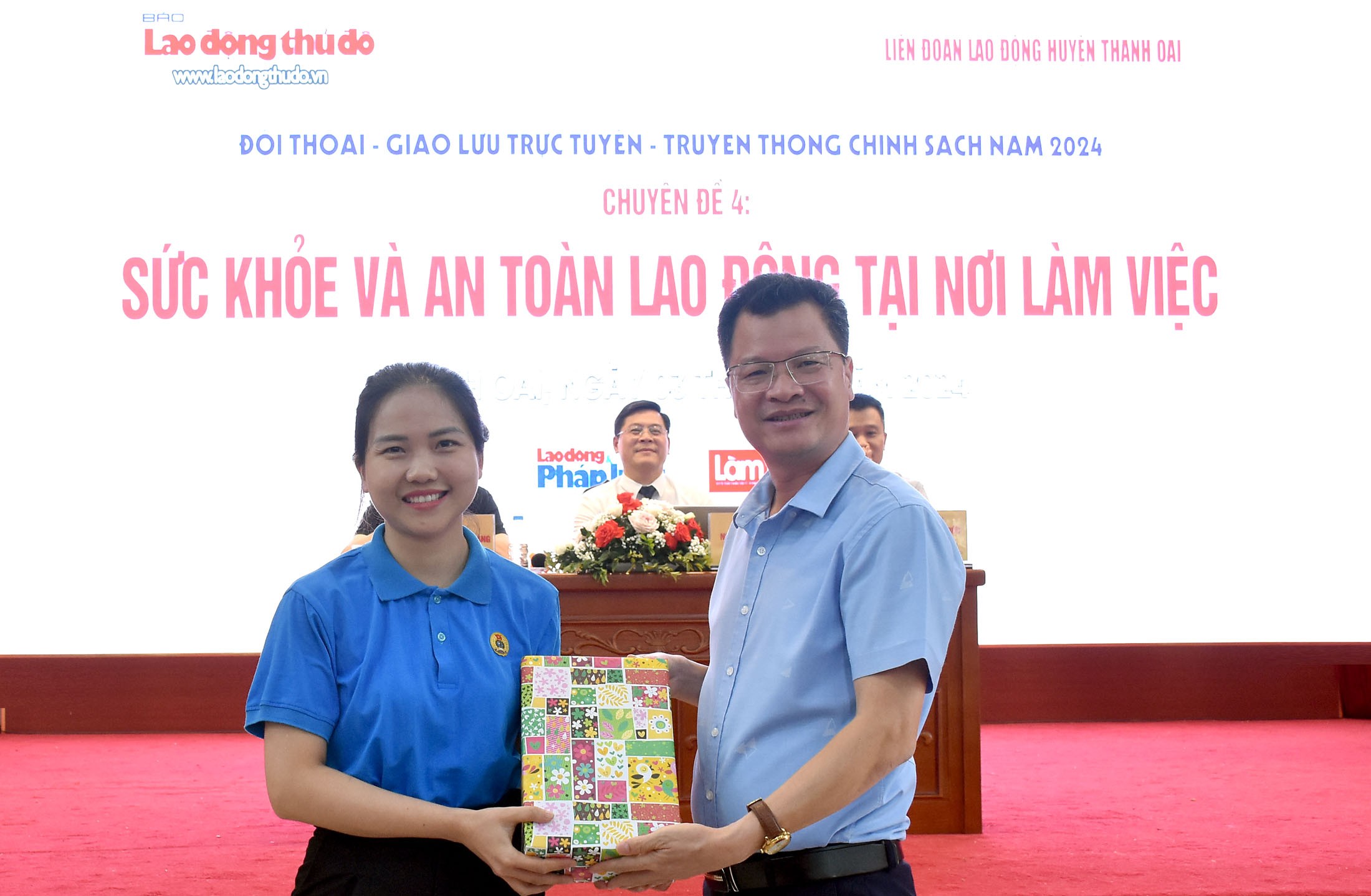 TRỰC TUYẾN HÌNH ẢNH: Sức khỏe và an toàn lao động tại nơi làm việc