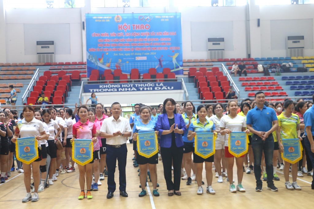 Hơn 600 đoàn viên tham gia Hội thao CNVCLĐ huyện Sóc Sơn
