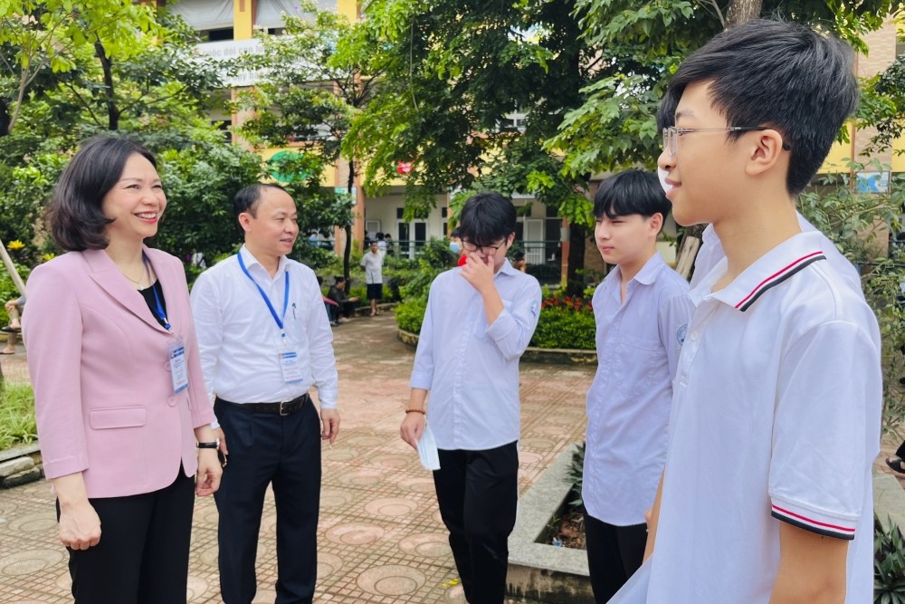 Ban Chỉ đạo thi, tuyển sinh thành phố Hà Nội năm học 2023-2024 kiểm tra công tác coi thi tuyển sinh lớp 10