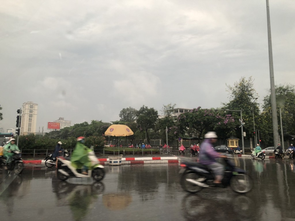 Dự báo thời tiết ngày 7/5: Hà Nội tiếp tục có mưa rào và dông rải rác