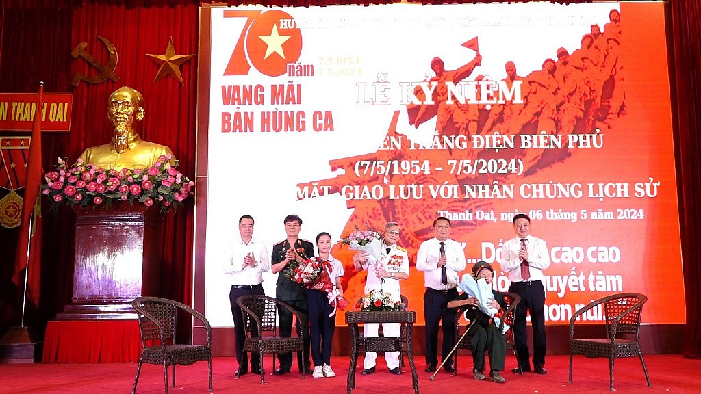 Huyện Thanh Oai tổ chức kỷ niệm 70 năm Chiến thắng Điện Biên Phủ