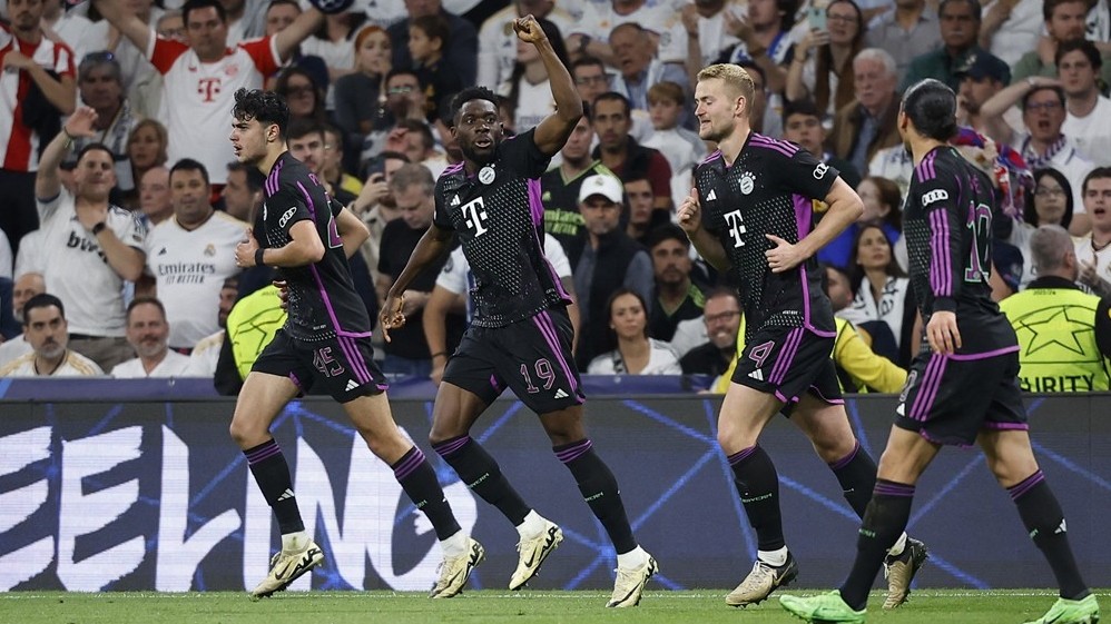 Real và Bayern: Ngược dòng kịch tính để giành vé vào chung kết C1