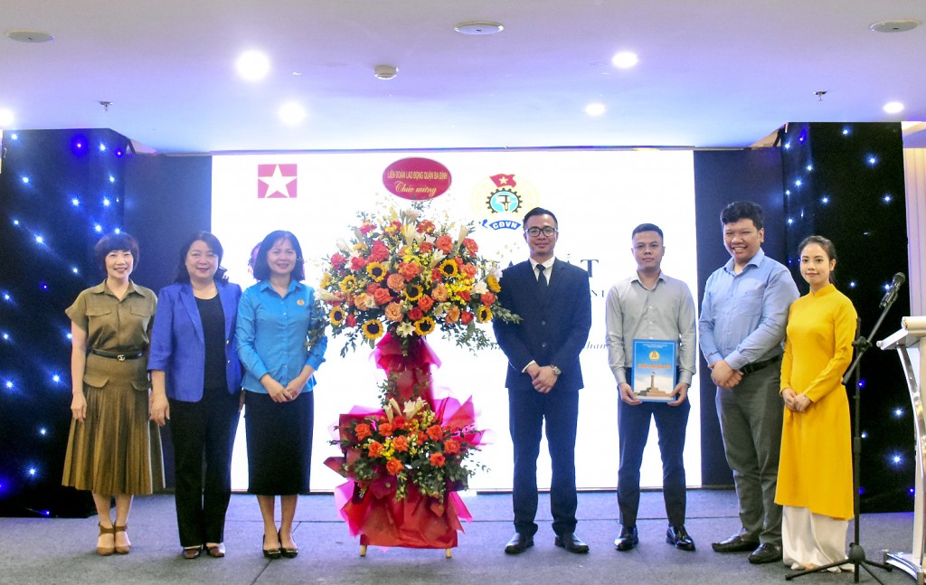 Liên đoàn Lao động quận Ba Đình: Ra mắt Công đoàn Công ty TNHH YSL International